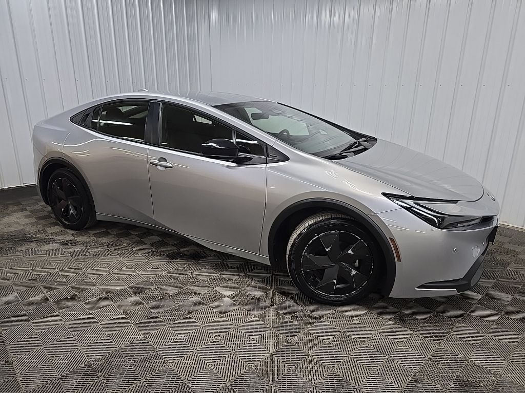 2023 Toyota Prius LE FWD