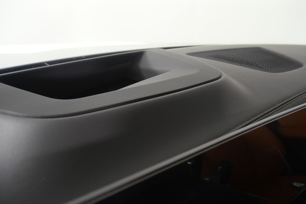 Thumbnail: 2026 BMW X5 - 18