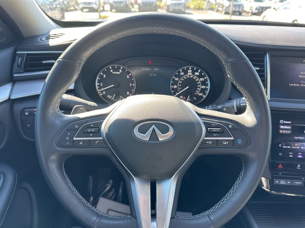 2021 INFINITI QX50 LUXE 38