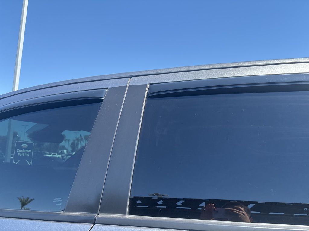 Thumbnail: 2020 Nissan Titan - 8