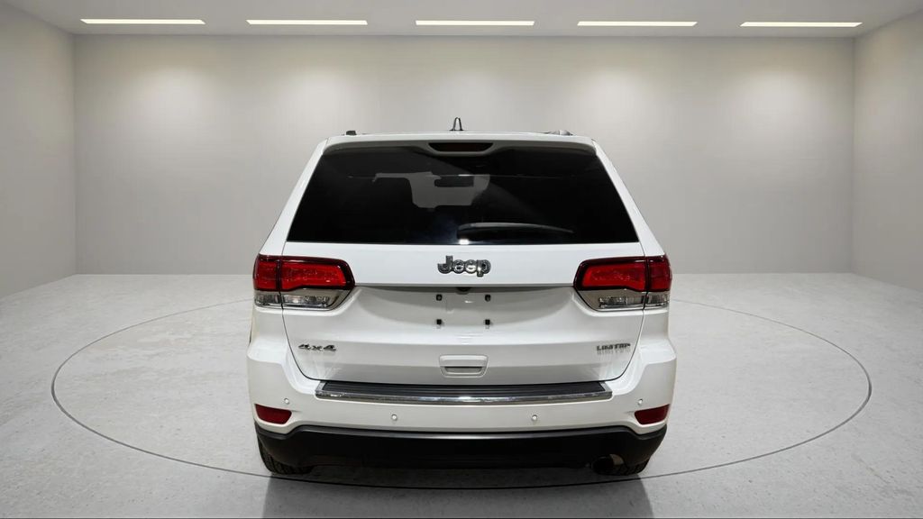 Used 2021 Bright White Clearcoat Jeep Limited image 4