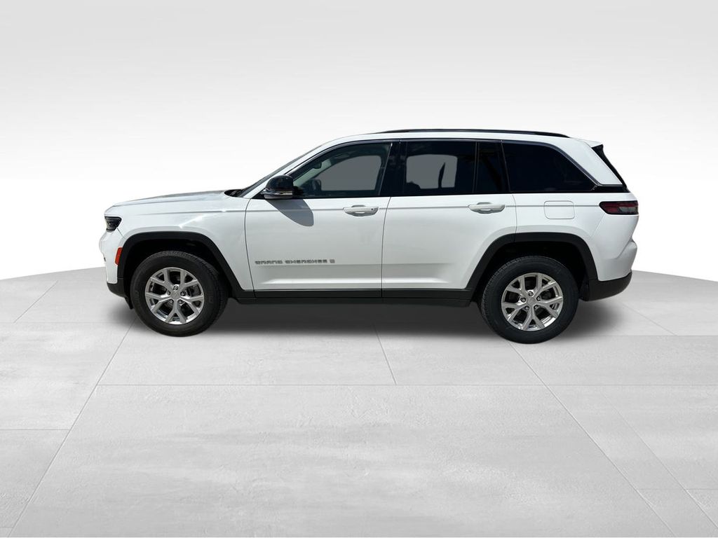2023 Bright White Clearcoat Jeep Grand Cherokee Limited 4X4 SUV
