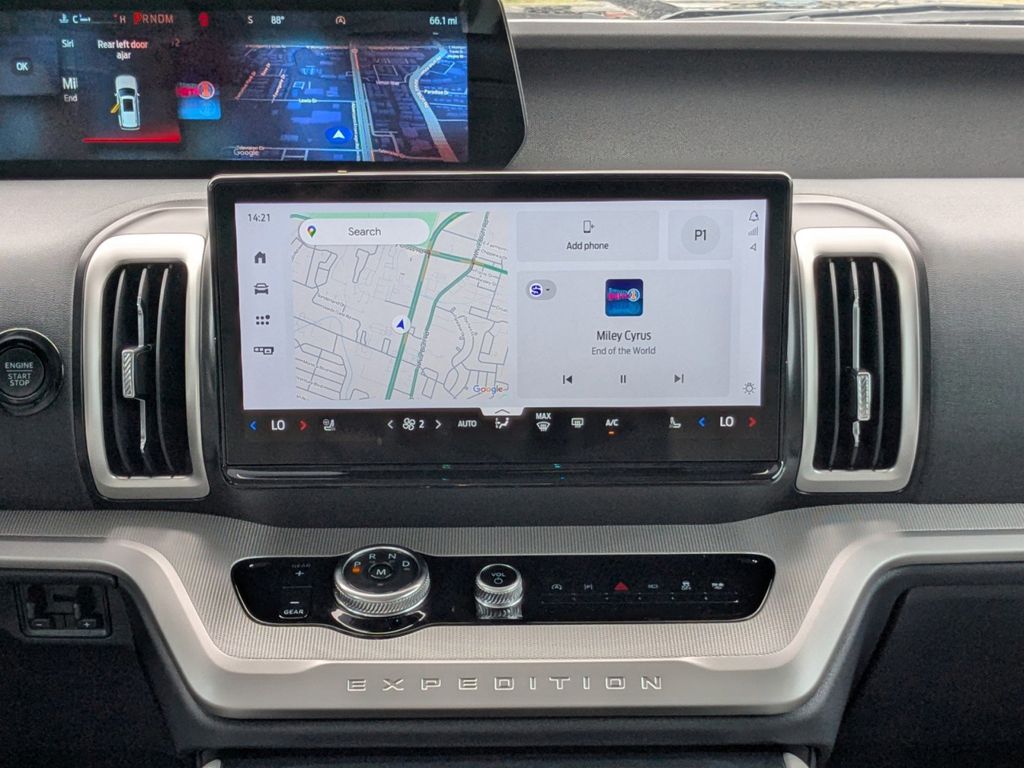 2025 Ford Expedition Active MAX