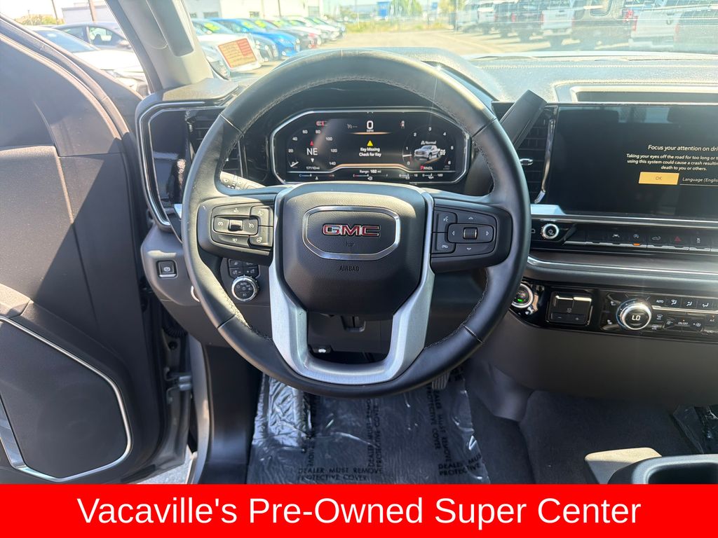 2025 GMC Sierra 1500 SLT - Photo 13