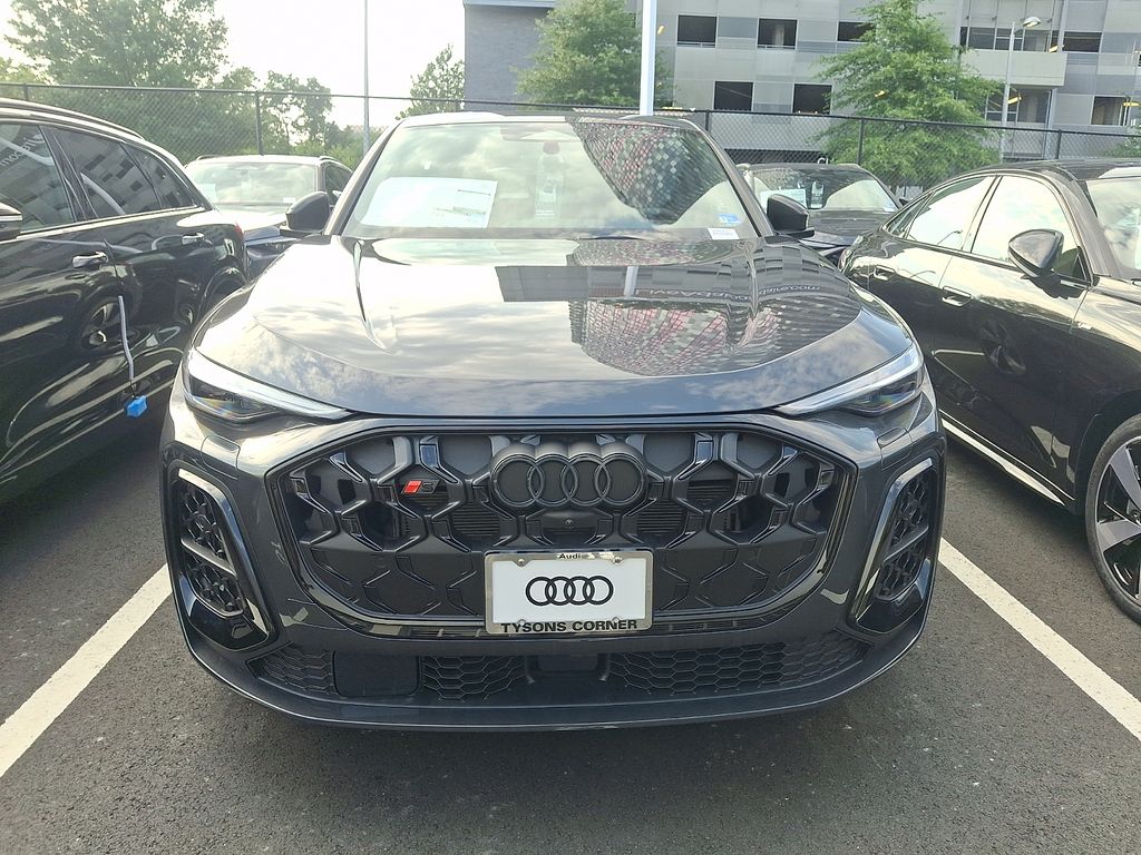 Thumbnail: 2026 Audi SQ5 - 2