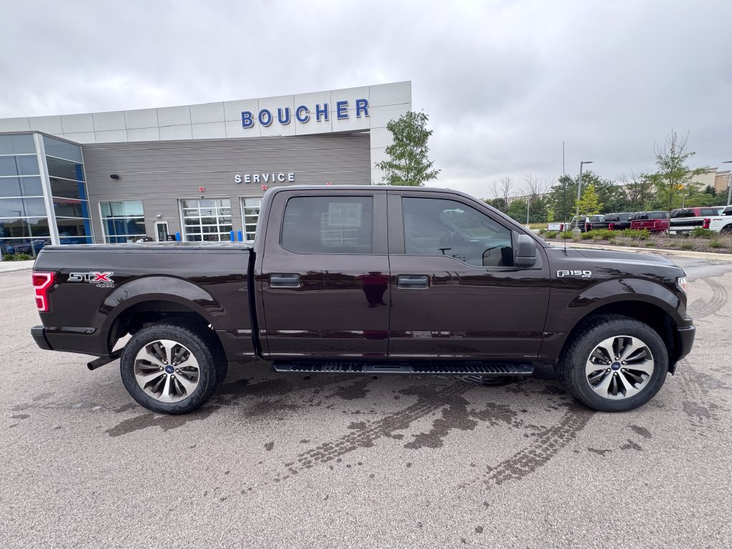Used 2019 Magma Red Ford XL image 4