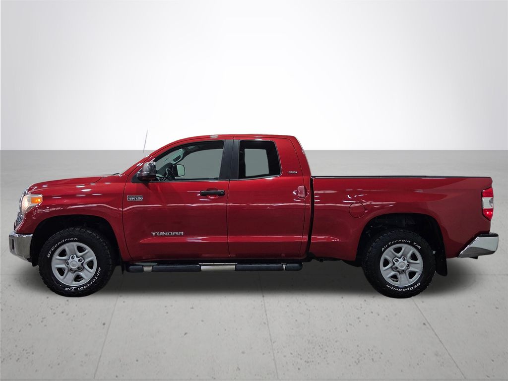 2015 Toyota Tundra SR5