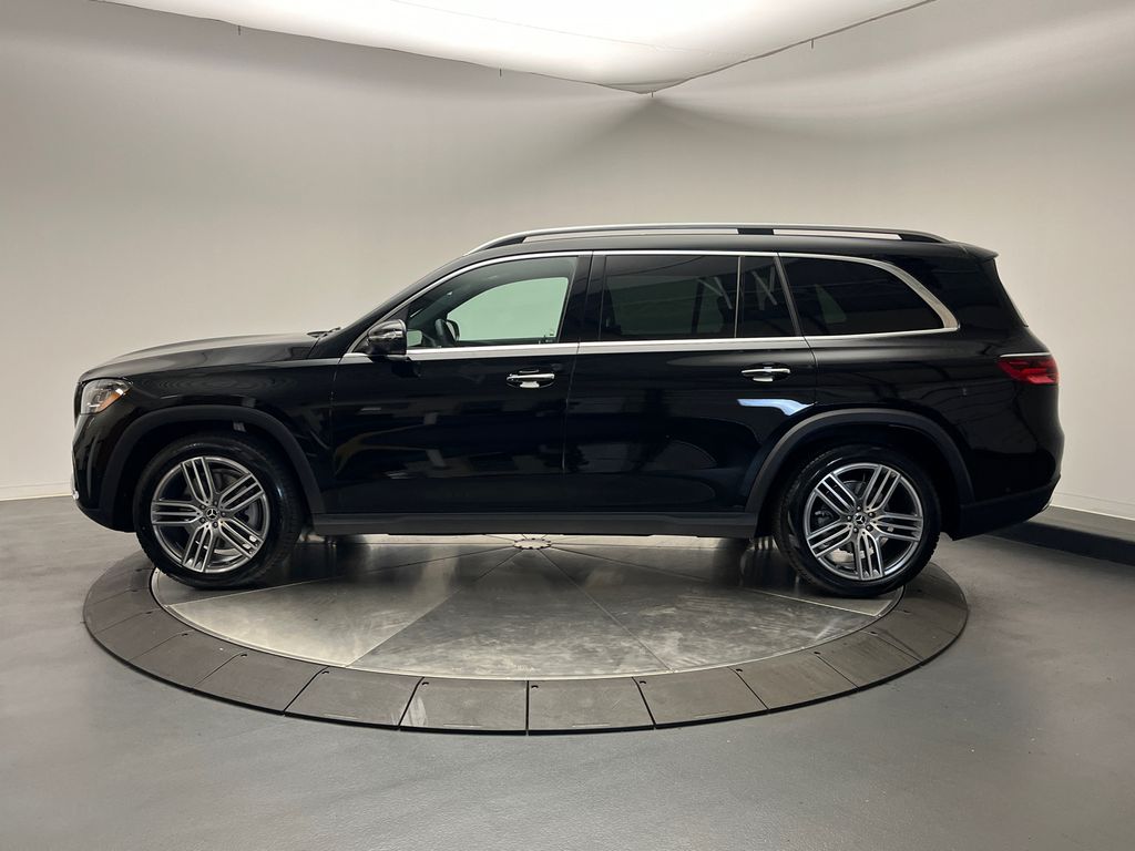 2025 Mercedes-Benz GLS 450 4MATIC 4
