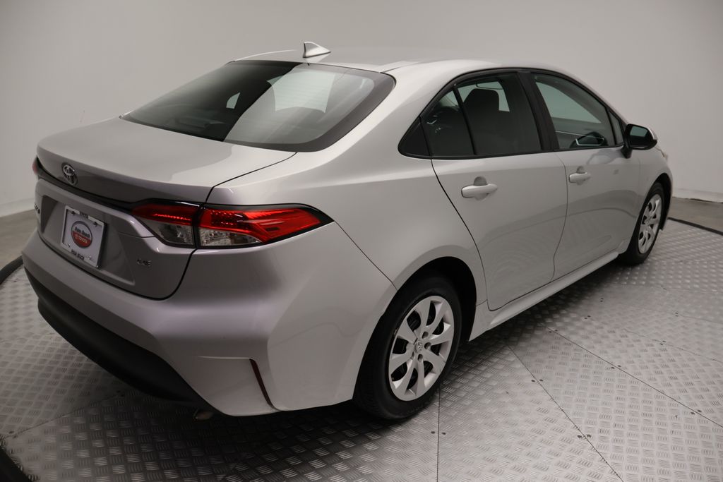 Thumbnail: 2024 Toyota Corolla - 8