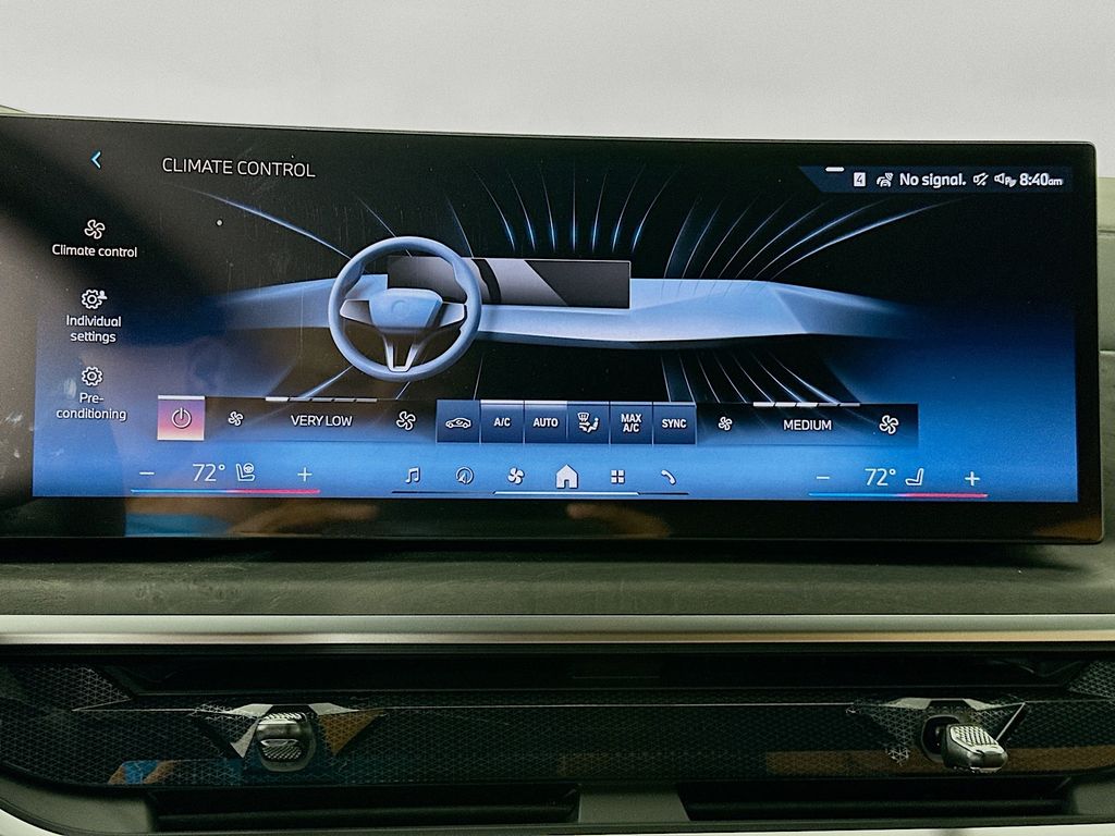 Thumbnail: 2026 BMW X5 - 14