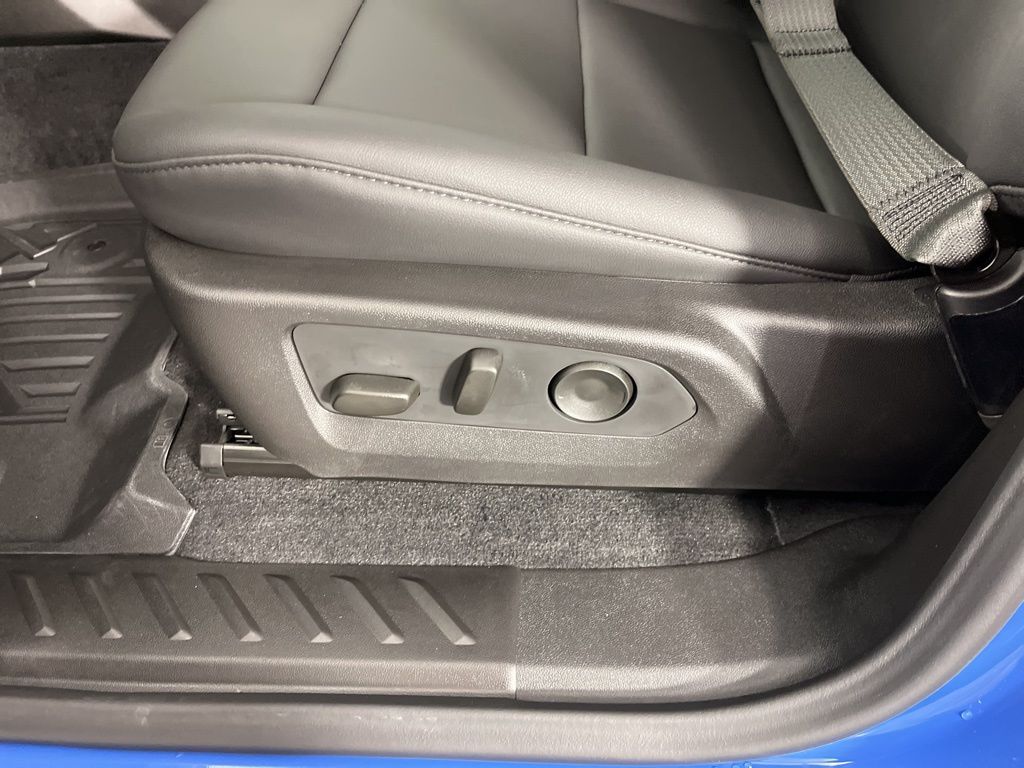 Thumbnail: 2026 Chevrolet Colorado - 23