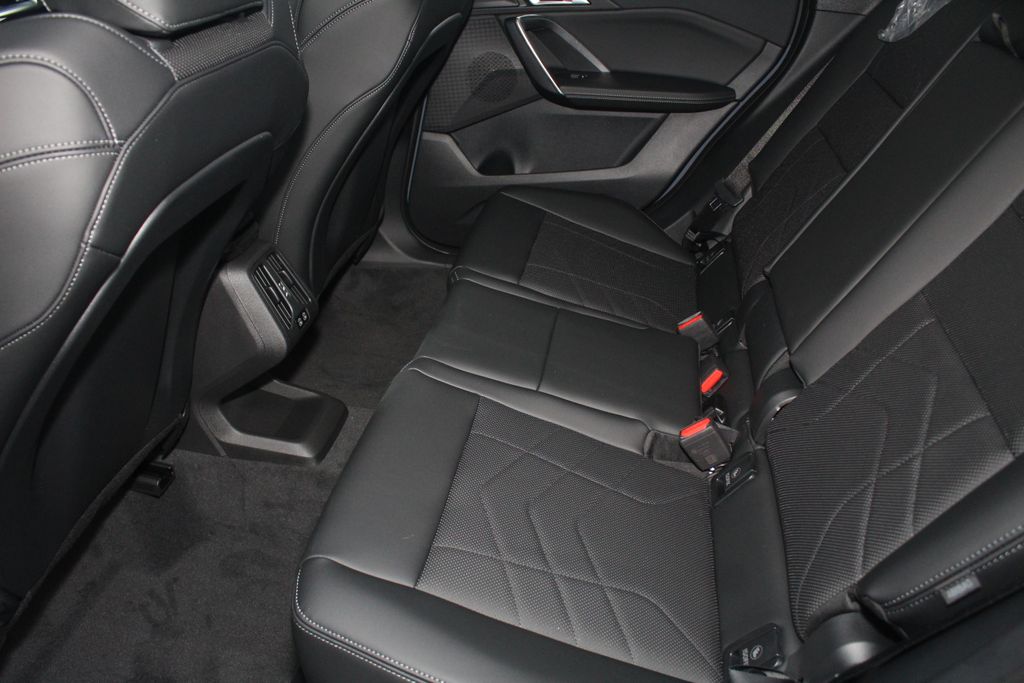 2026 BMW X1 28i - Photo 21