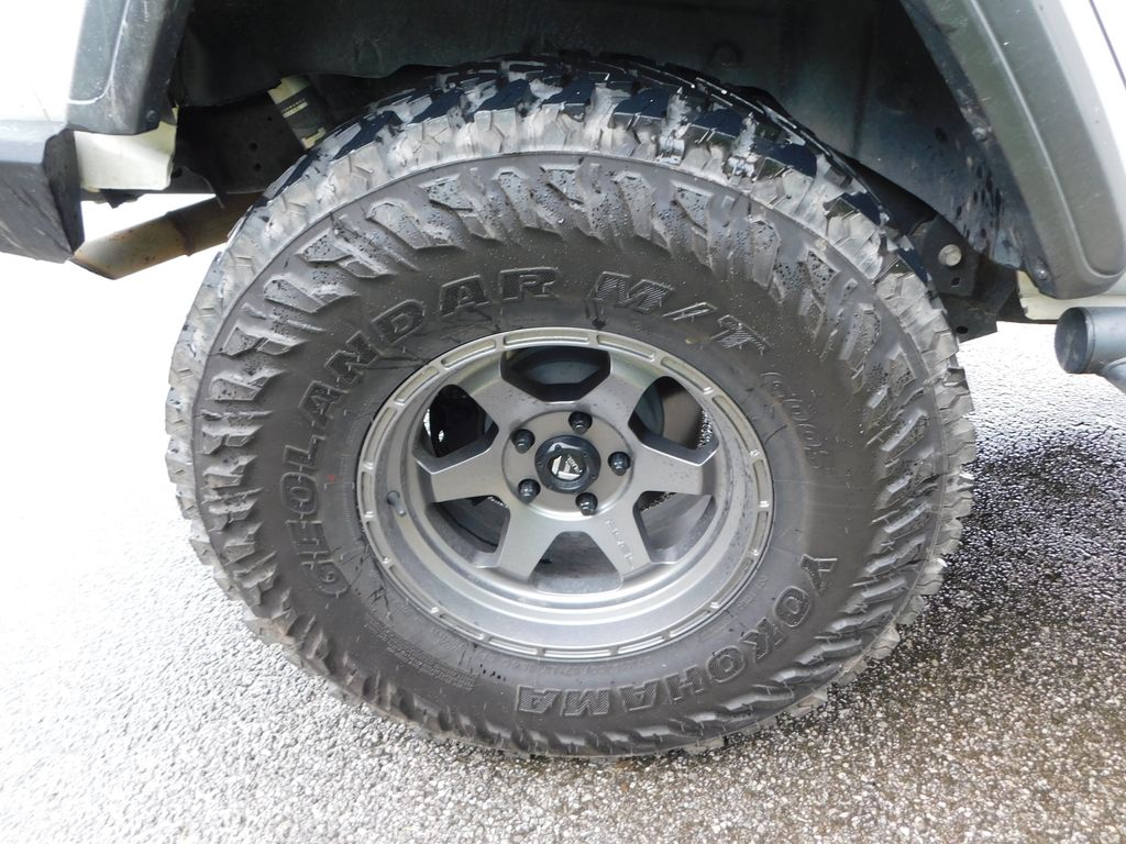 2020 Jeep Wrangler Unlimited Altitude 8