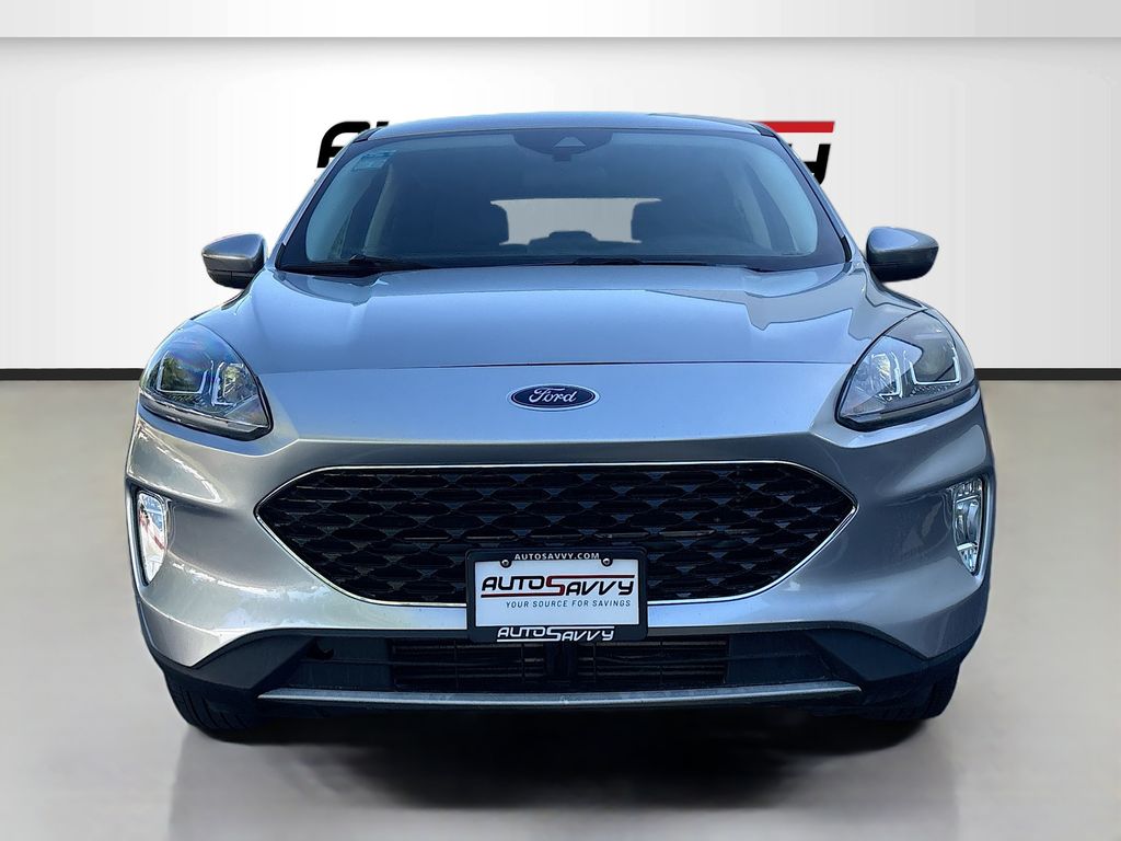 Used 2022 Silver Ford SEL image 2