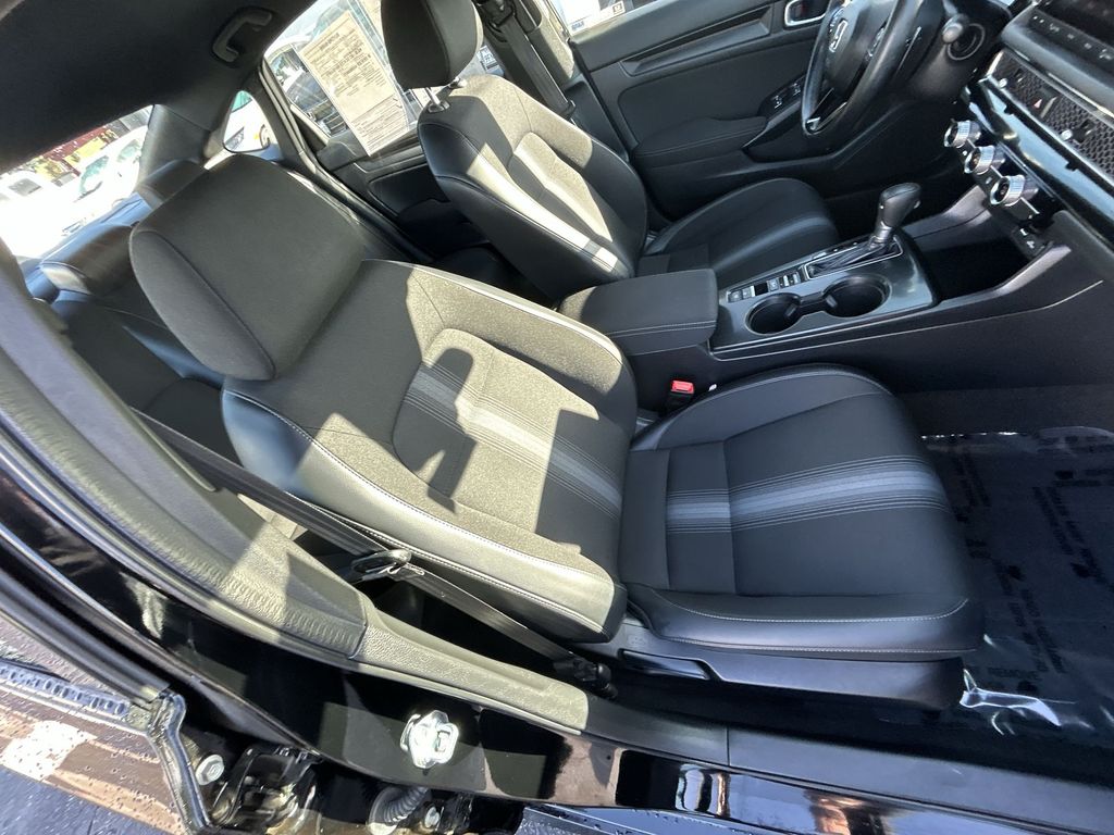 Thumbnail: 2023 Honda Civic - 24