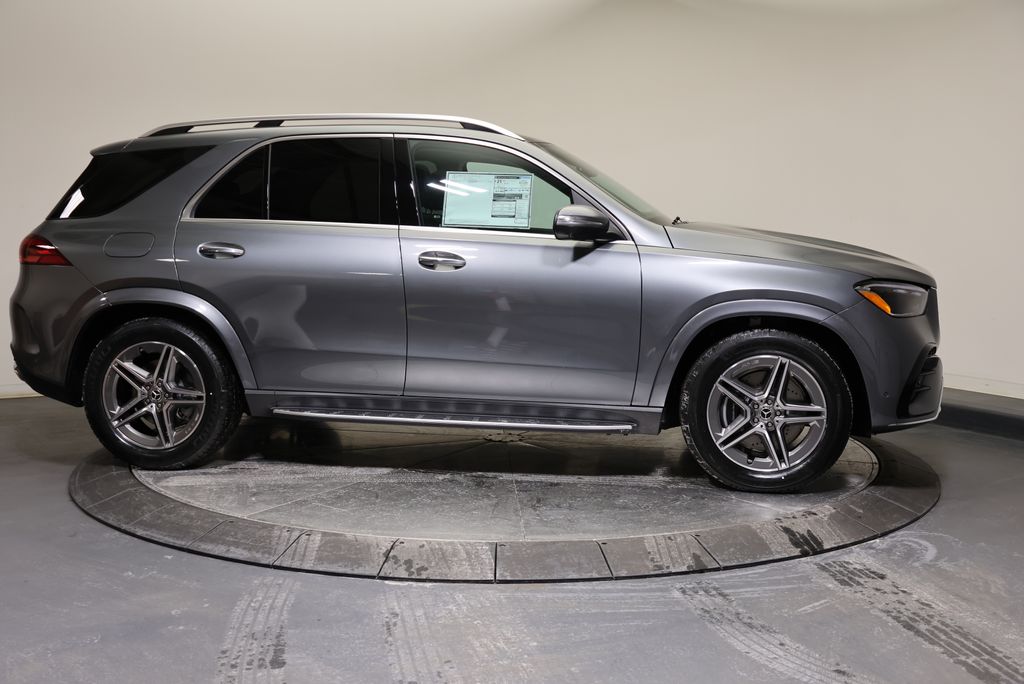 Thumbnail: 2026 Mercedes-Benz GLE - 8