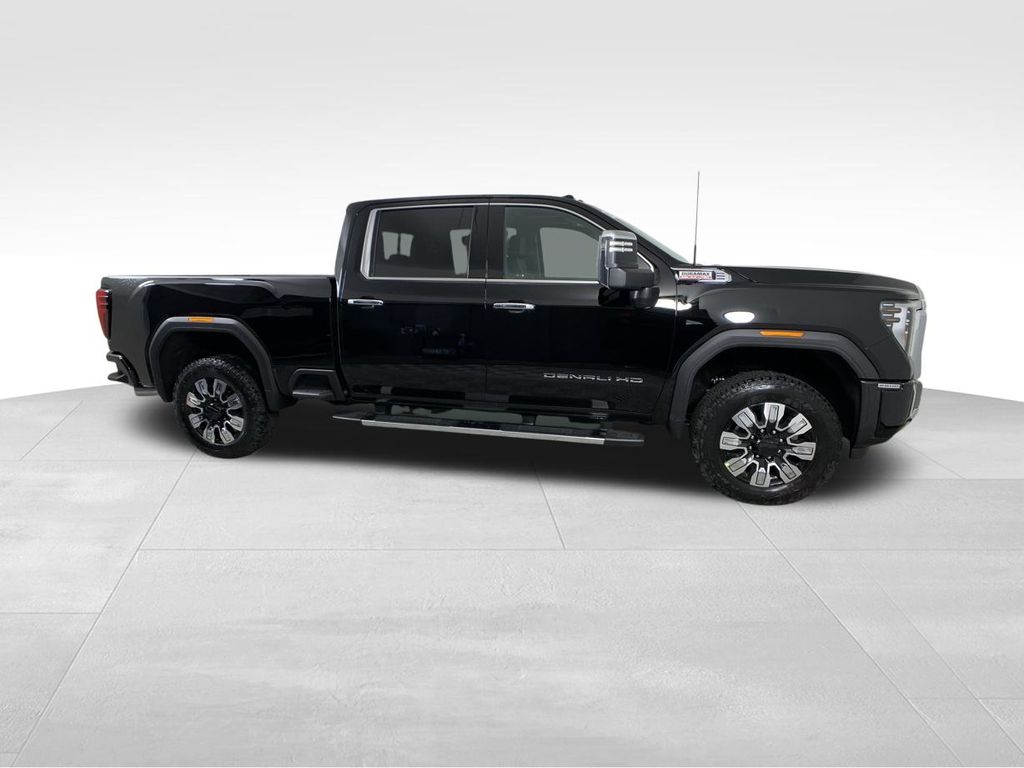 2024 GMC Sierra 2500HD Denali 7