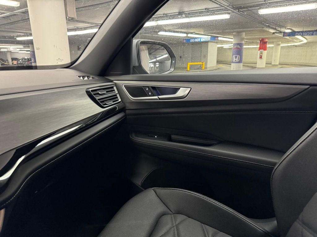 2026 Volkswagen Atlas Cross Sport SE photo 23