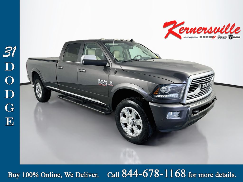 2018 RAM 2500 Crystal Metallic Camioneta Todo terreno 6 velocidades Automática