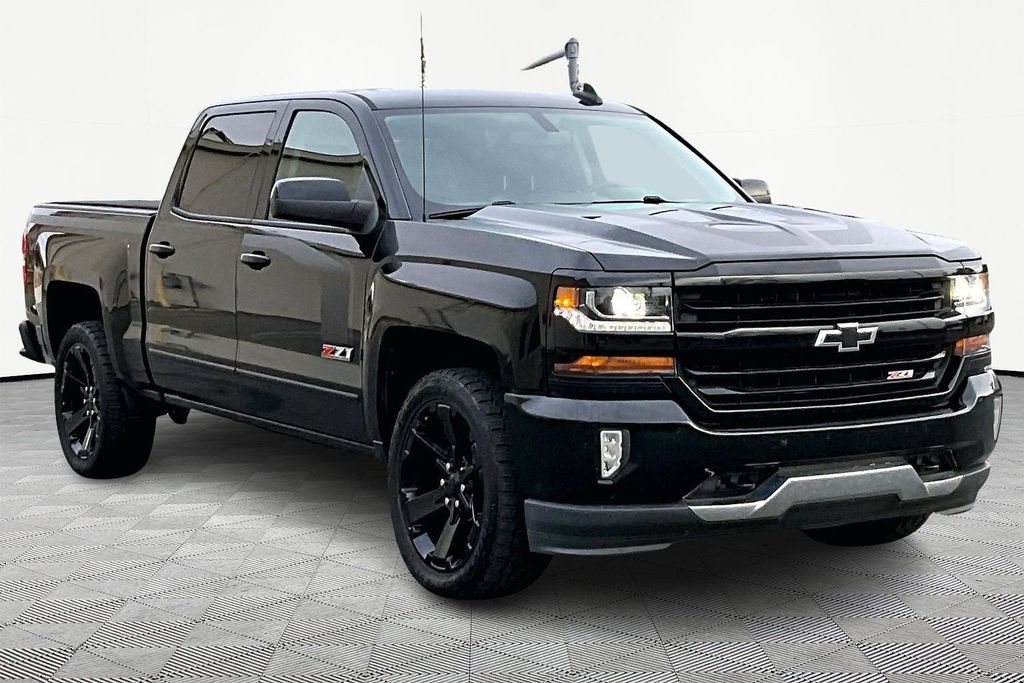 2017 Chevrolet Silverado 1500 LT Crew Cab 4WD