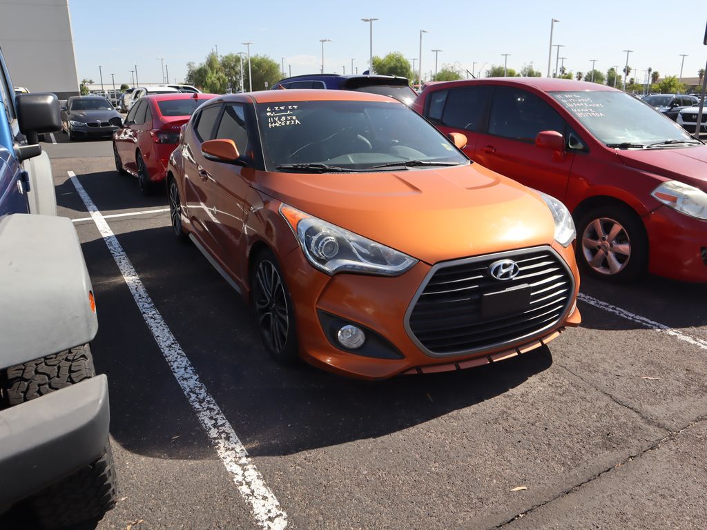 Thumbnail: 2016 Hyundai Veloster - 3