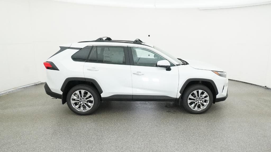 Thumbnail: 2025 Toyota RAV4 - 16