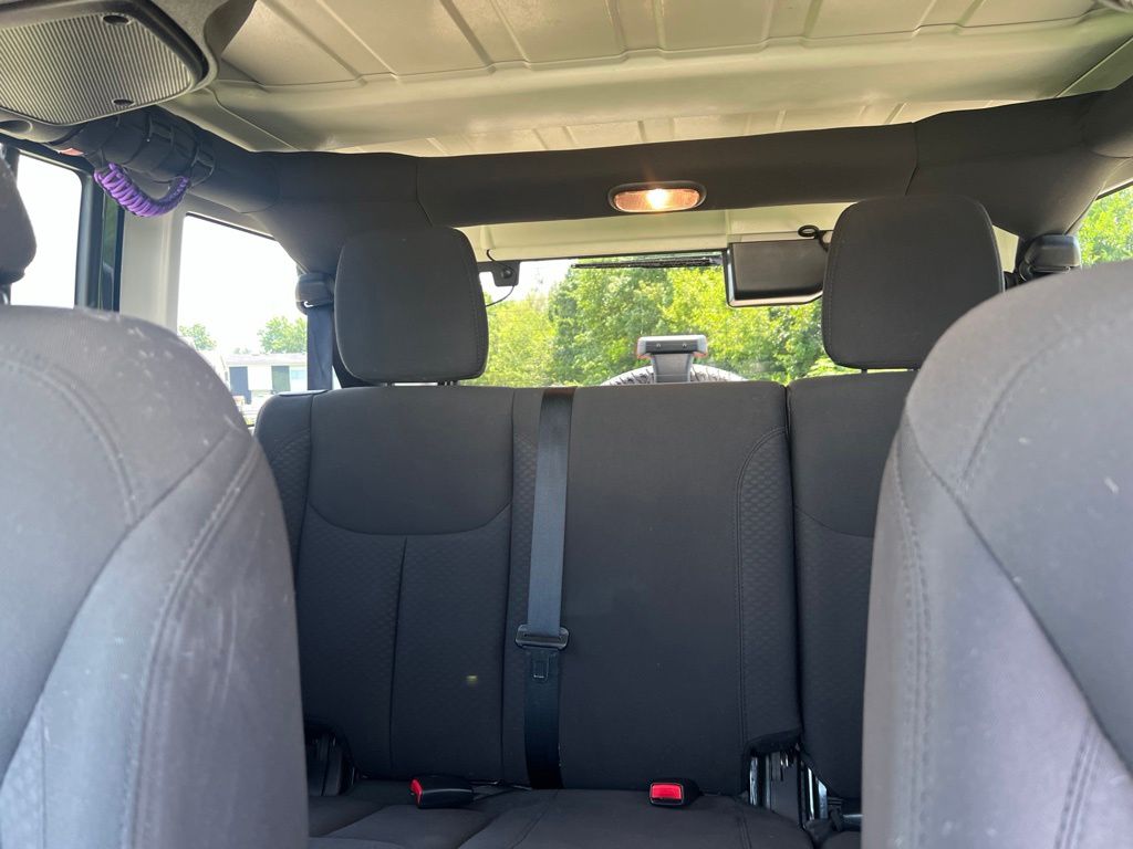 Used 2016 Jeep Wrangler SUV
