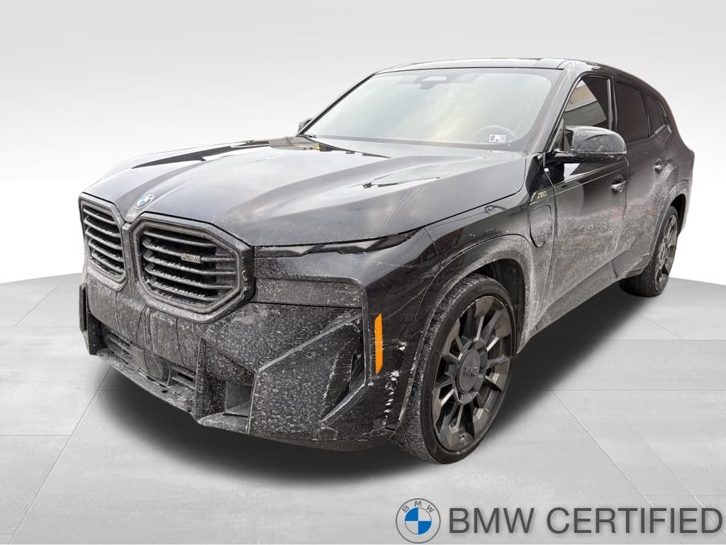 2024 BMW XM Base's photo