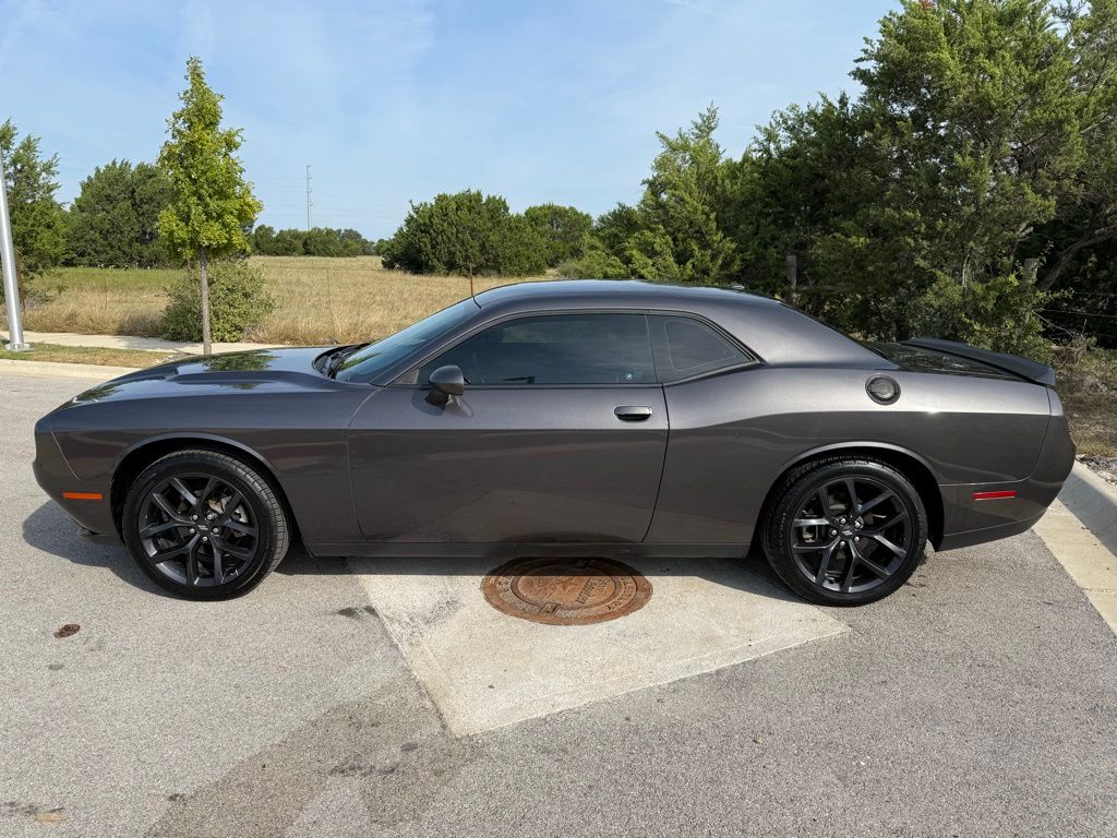 Thumbnail: 2021 Dodge Challenger - 8