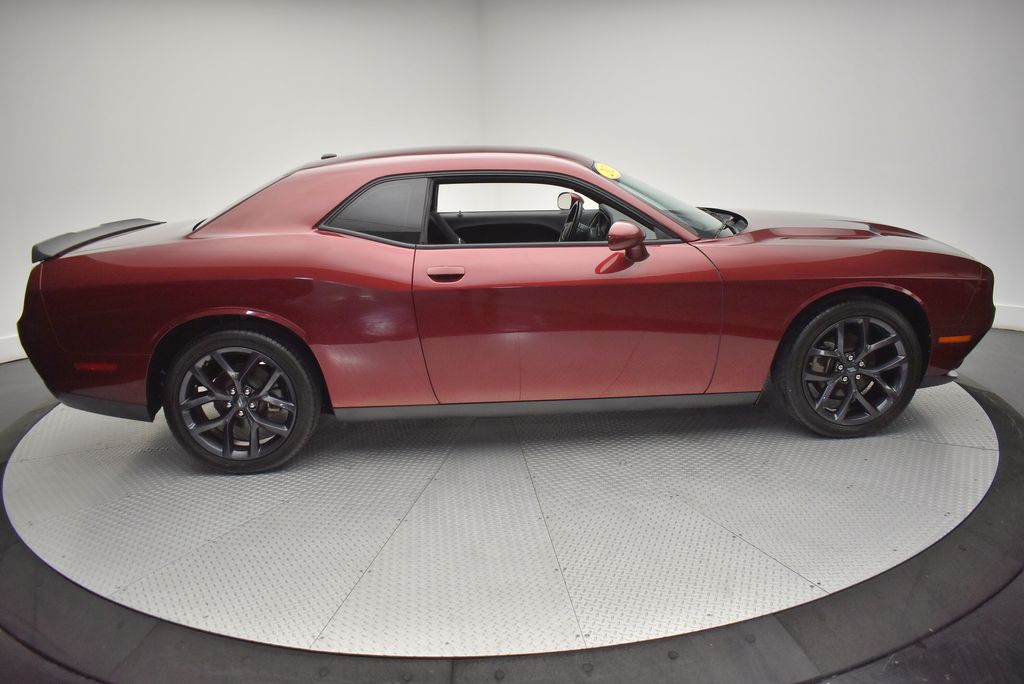 Thumbnail: 2021 Dodge Challenger - 4