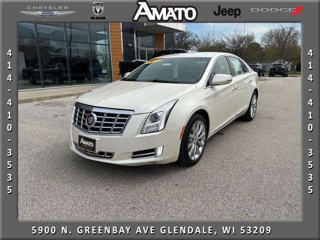 White Diamond Clearcoat 2013 Cadillac XTS Premium FWD Sedan Front-Wheel Drive 6-Speed Automatic
