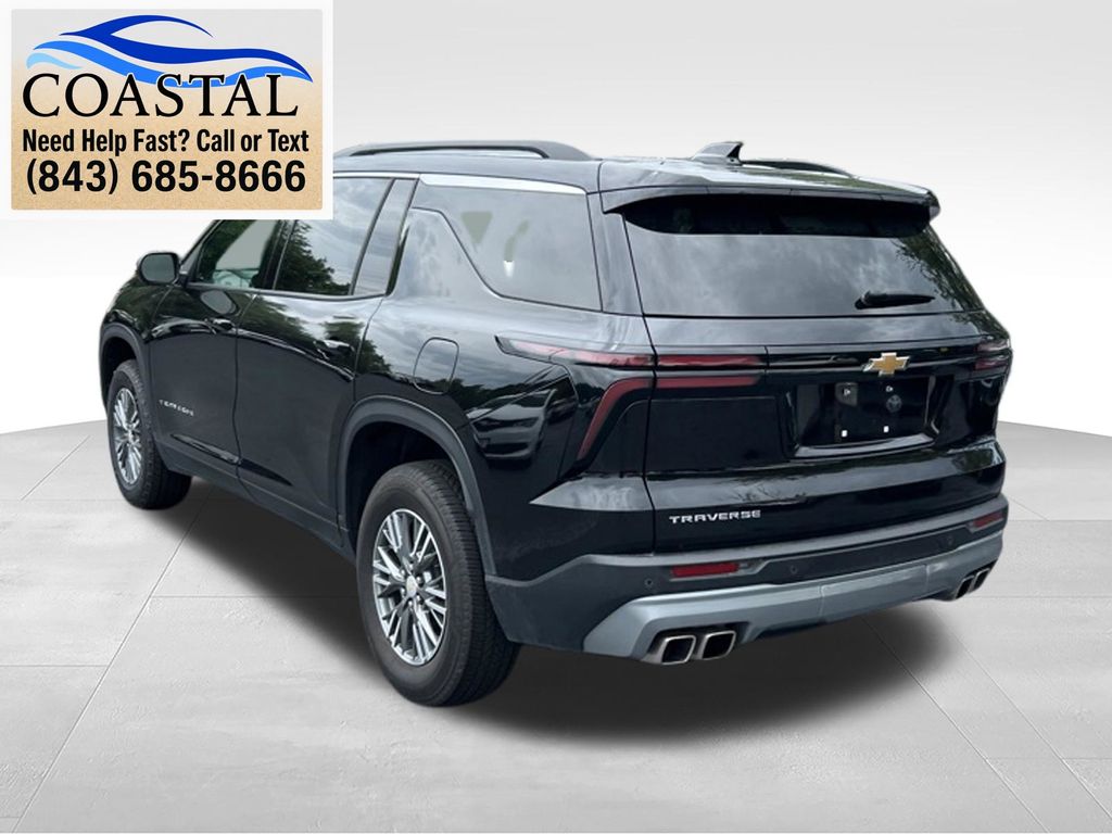 2025 Chevrolet Traverse LT Black at Bob Mills Chevrolet