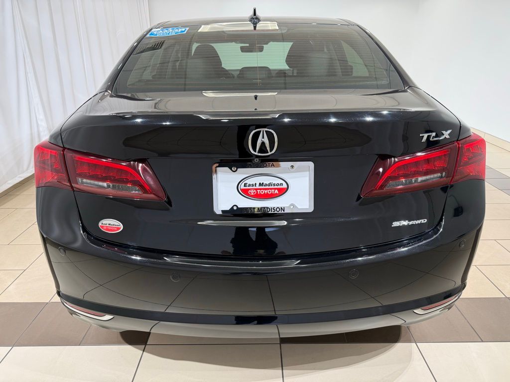 Thumbnail: 2016 Acura TLX - 4