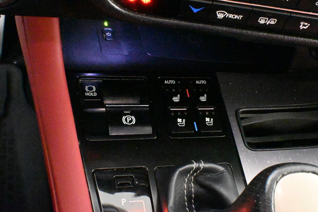 2022 Lexus RX 350 Sport Handling 29