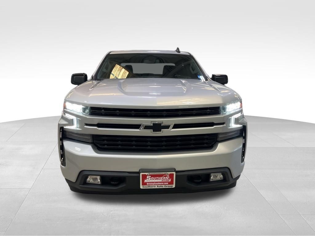 Used 2021 Silver Chevrolet RST image 9