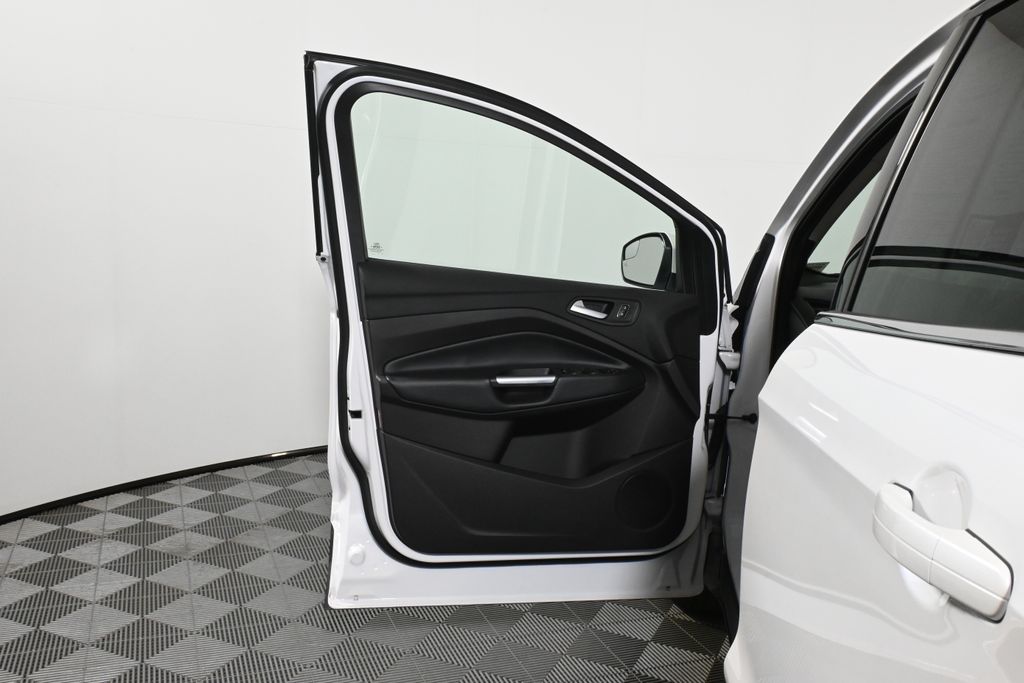 Thumbnail: 2019 Ford Escape - 27