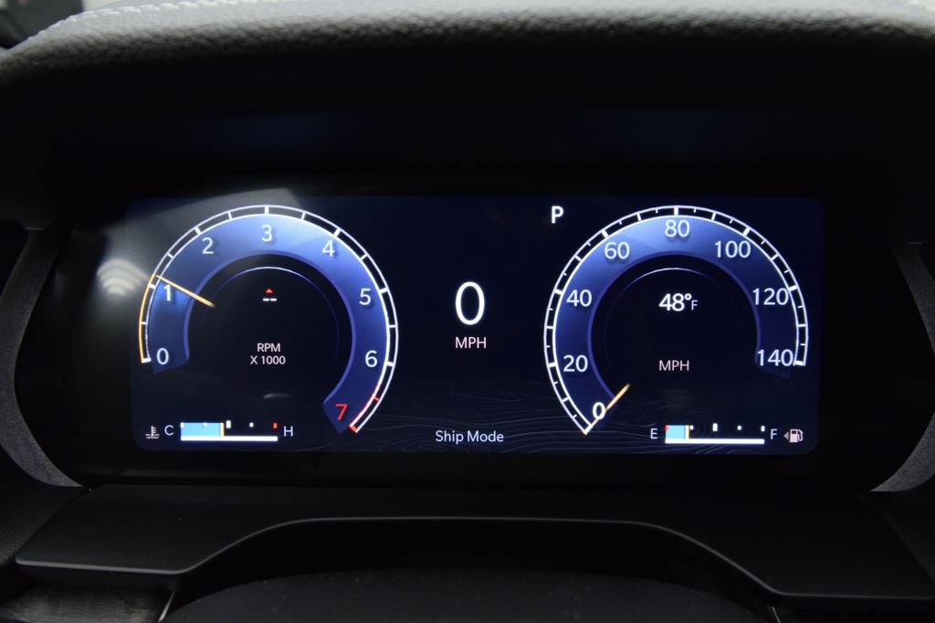 new 2025 Jeep Grand Cherokee car, priced at $43,897