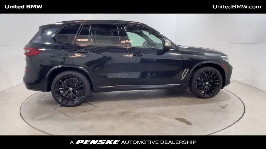 2022 BMW X5 M50i 9