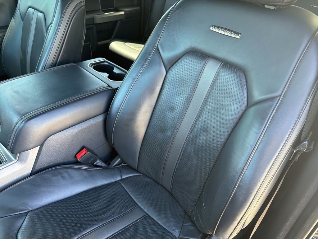 2022 Ford F-250 Super Duty Platinum