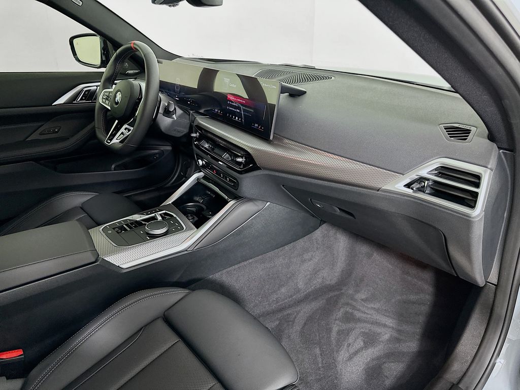 Thumbnail: 2026 BMW 4 Series - 30