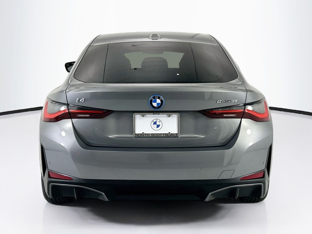 Thumbnail: 2023 BMW i4 - 6