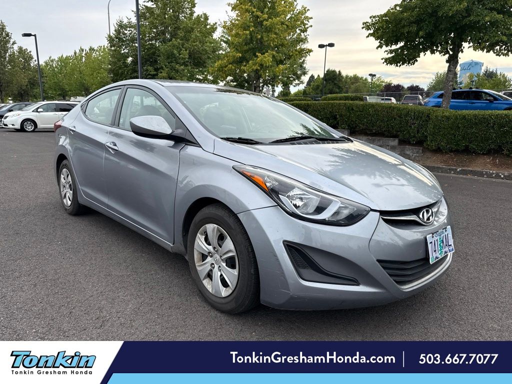 Shale Gray Metallic 2016 Hyundai Elantra Sedan Front-Wheel Drive 6-Speed Automatic
