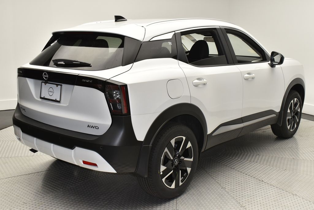 Thumbnail: 2026 Nissan Kicks - 5