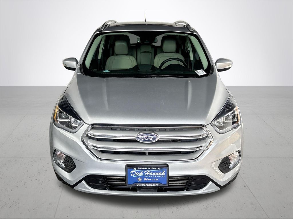 2019 Ford Escape Titanium photo 3