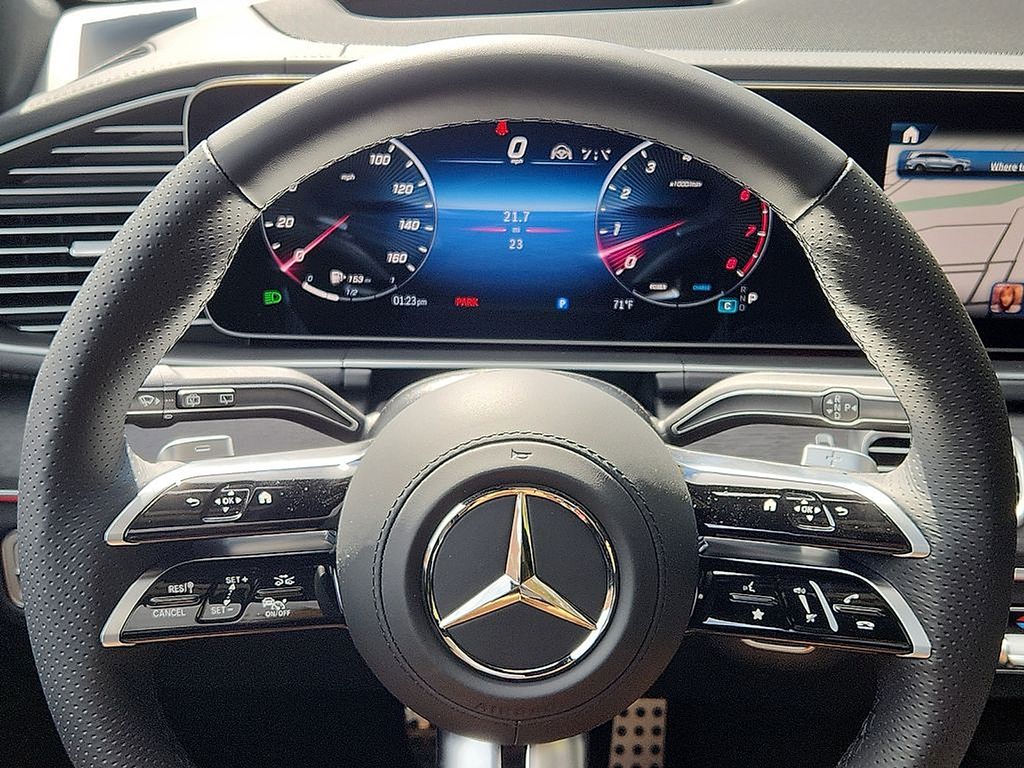 Thumbnail: 2026 Mercedes-Benz GLS - 17