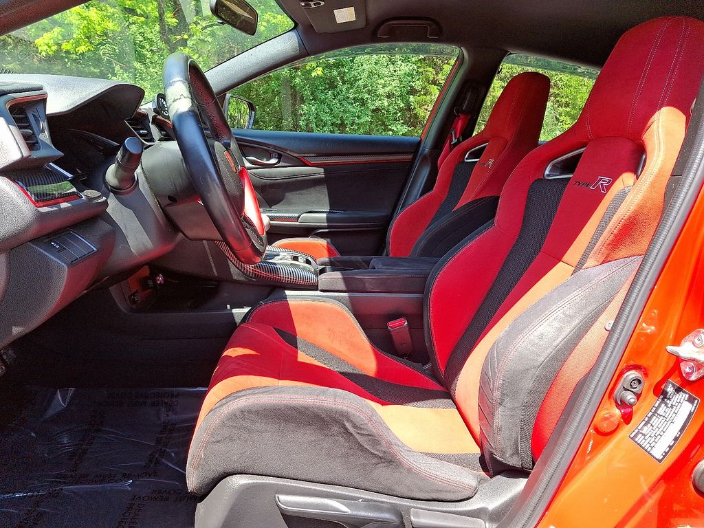 Thumbnail: 2017 Honda Civic - 15