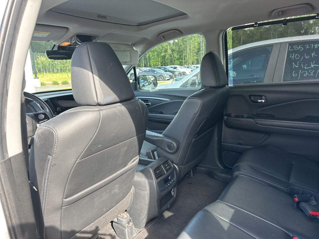 2021 Platinum White Pearl Honda Pilot Special Edition FWD SUV