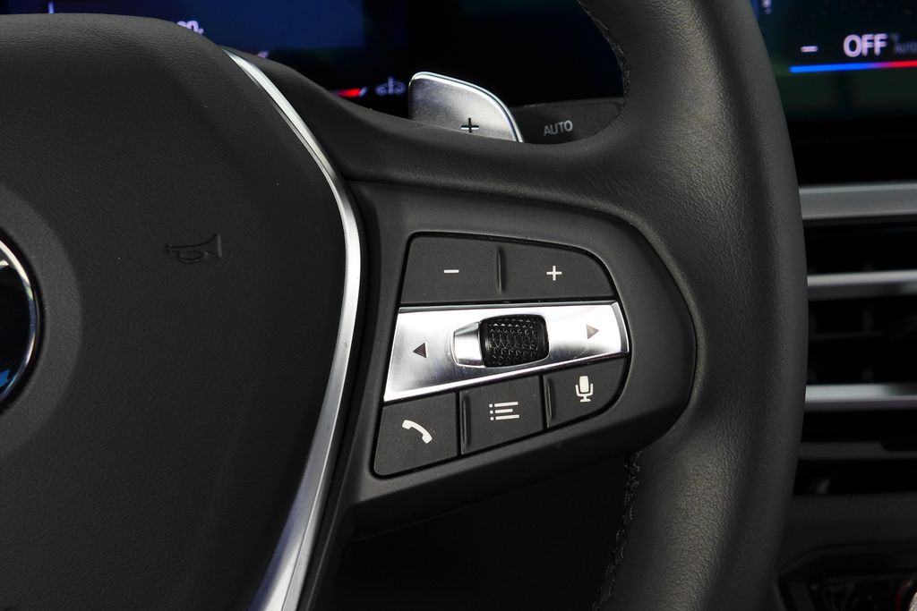 Thumbnail: 2024 BMW 3 Series - 29