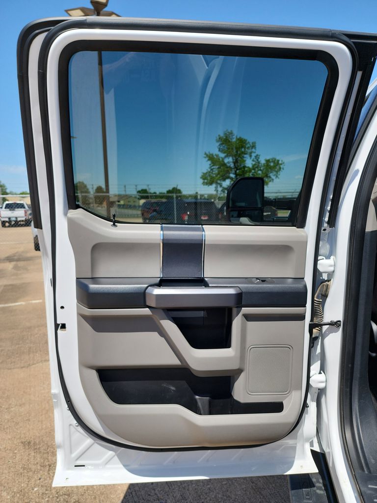 2022 Ford F-250SD XLT photo