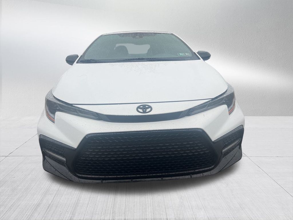 2021 Toyota Corolla SE Nightshade Edition 3